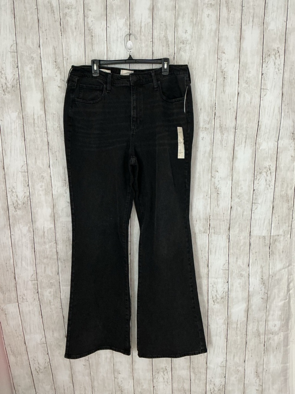 Universal Thread Black Flared High-Rise Wide Leg Jeans